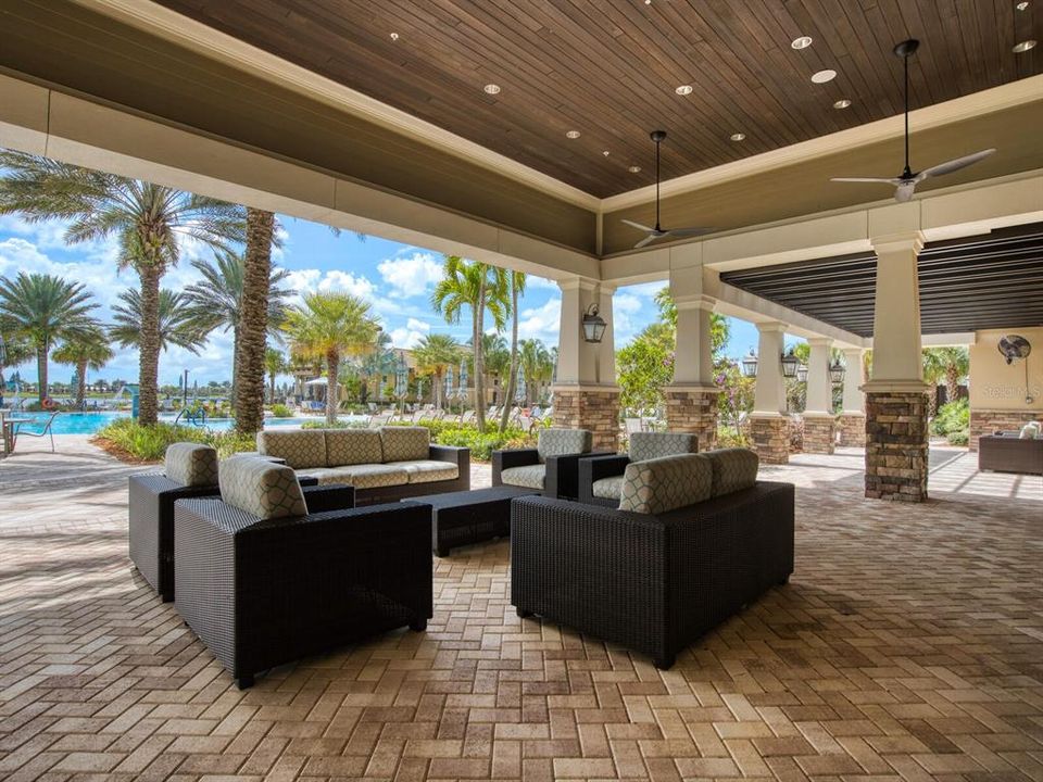 Active With Contract: $420,000 (2 beds, 2 baths, 1458 Square Feet)