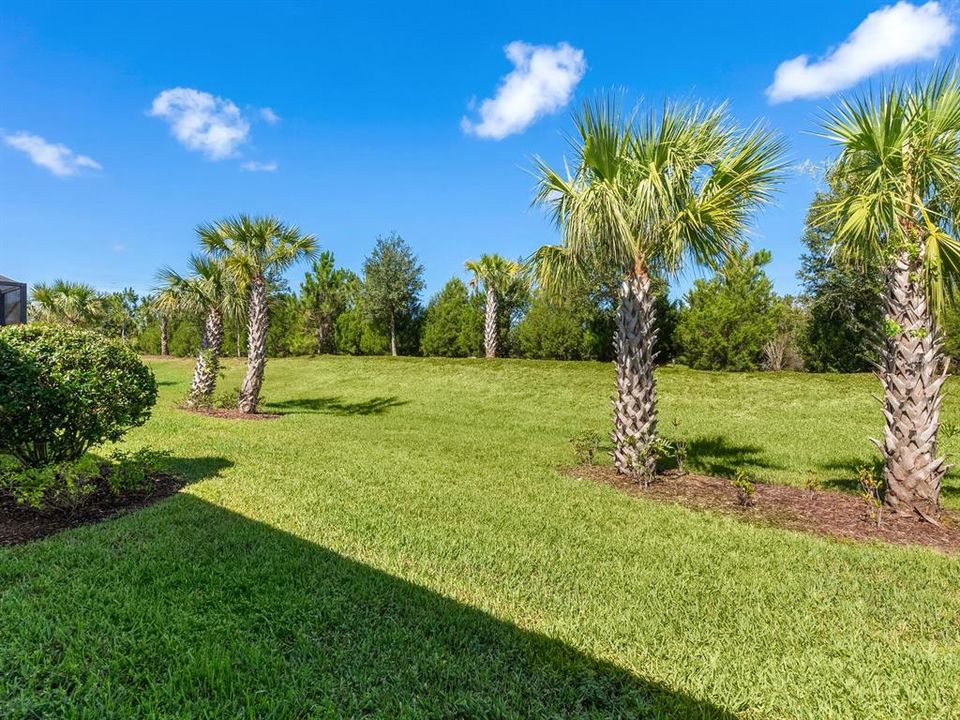 Active With Contract: $420,000 (2 beds, 2 baths, 1458 Square Feet)