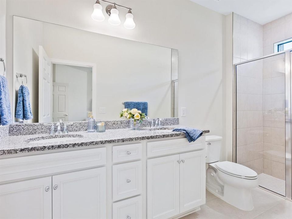 Active With Contract: $420,000 (2 beds, 2 baths, 1458 Square Feet)