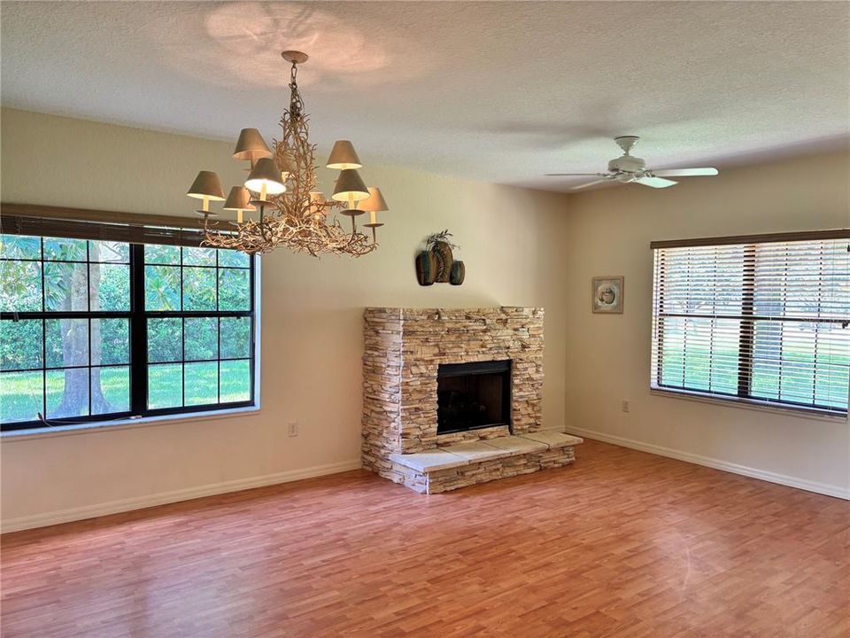 Active With Contract: $599,000 (4 beds, 2 baths, 2413 Square Feet)