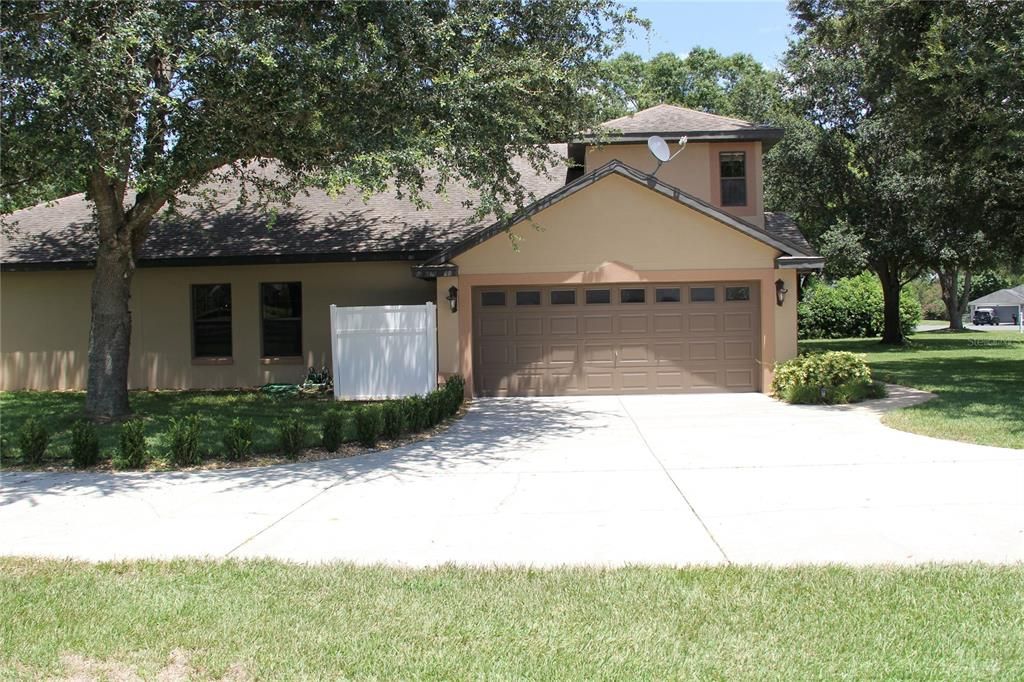 Active With Contract: $599,000 (4 beds, 2 baths, 2413 Square Feet)