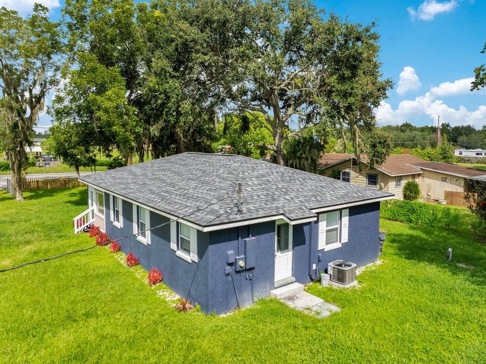 Active With Contract: $214,900 (3 beds, 1 baths, 1133 Square Feet)