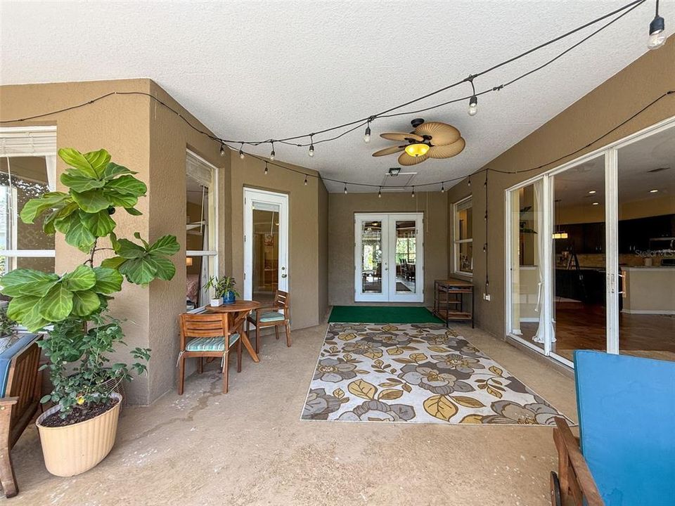 En Venta: $769,000 (4 camas, 4 baños, 4142 Pies cuadrados)