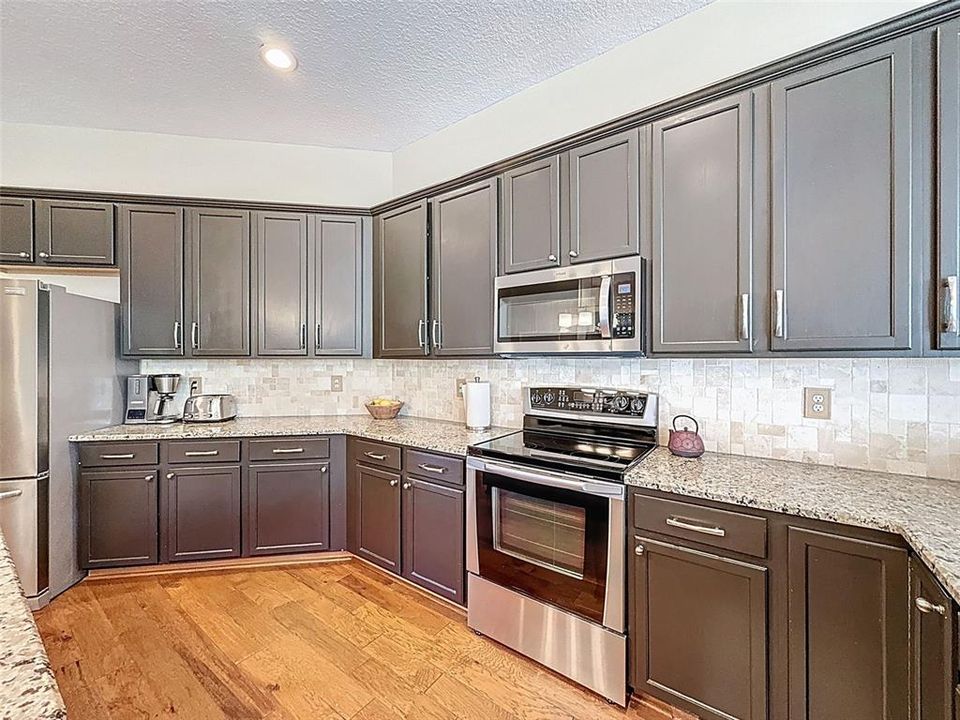 En Venta: $769,000 (4 camas, 4 baños, 4142 Pies cuadrados)