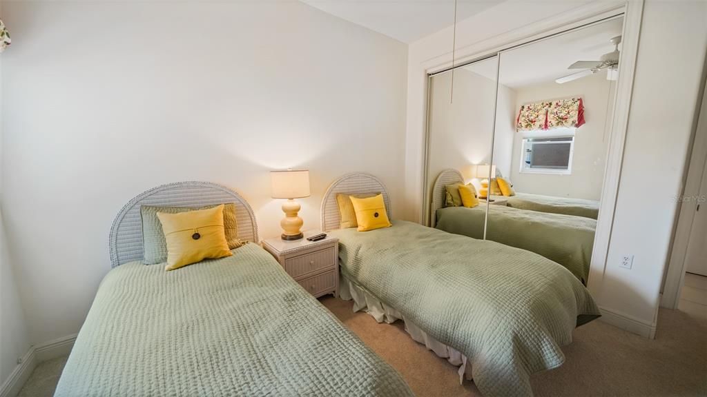 На продажу: $799,900 (3 спален, 3 ванн, 2494 Квадратных фут)