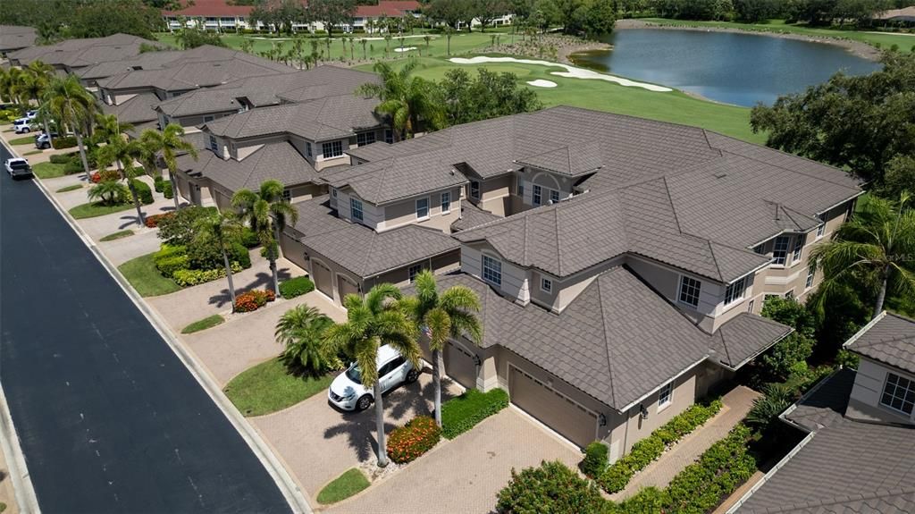 На продажу: $799,900 (3 спален, 3 ванн, 2494 Квадратных фут)