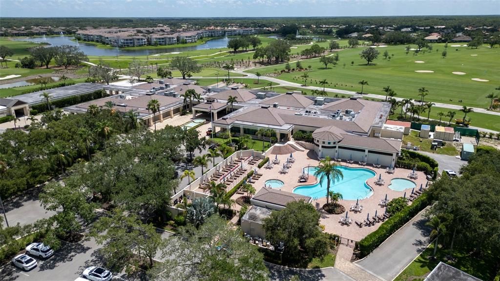 На продажу: $799,900 (3 спален, 3 ванн, 2494 Квадратных фут)