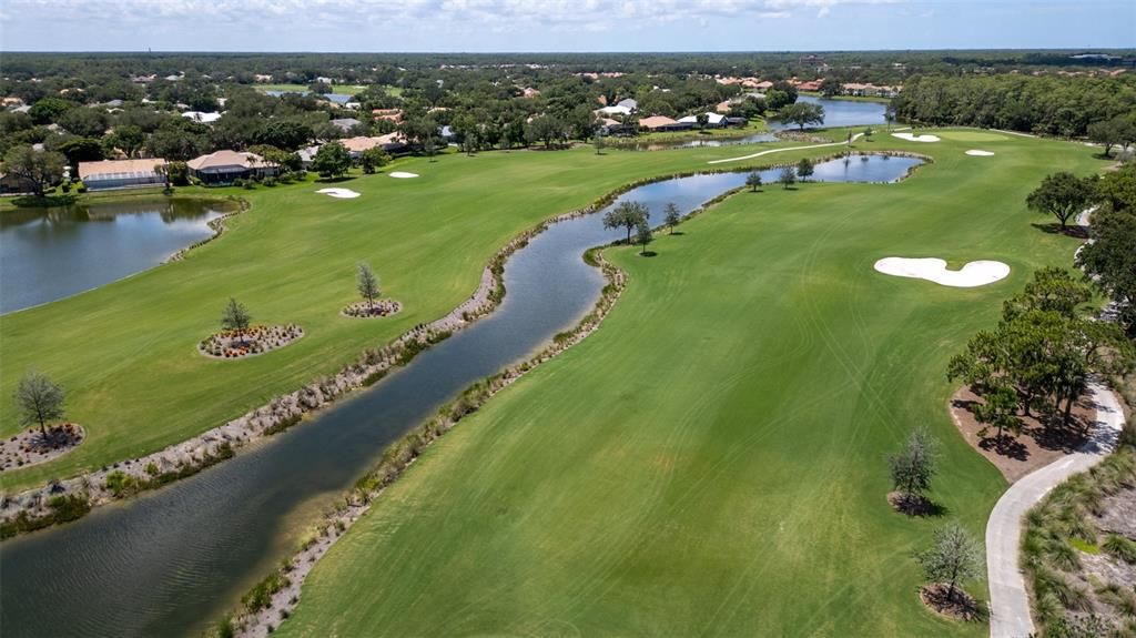 На продажу: $799,900 (3 спален, 3 ванн, 2494 Квадратных фут)