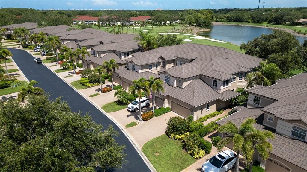 На продажу: $799,900 (3 спален, 3 ванн, 2494 Квадратных фут)