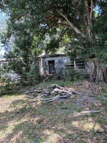 待售: $1,050,000 (32.81 acres)