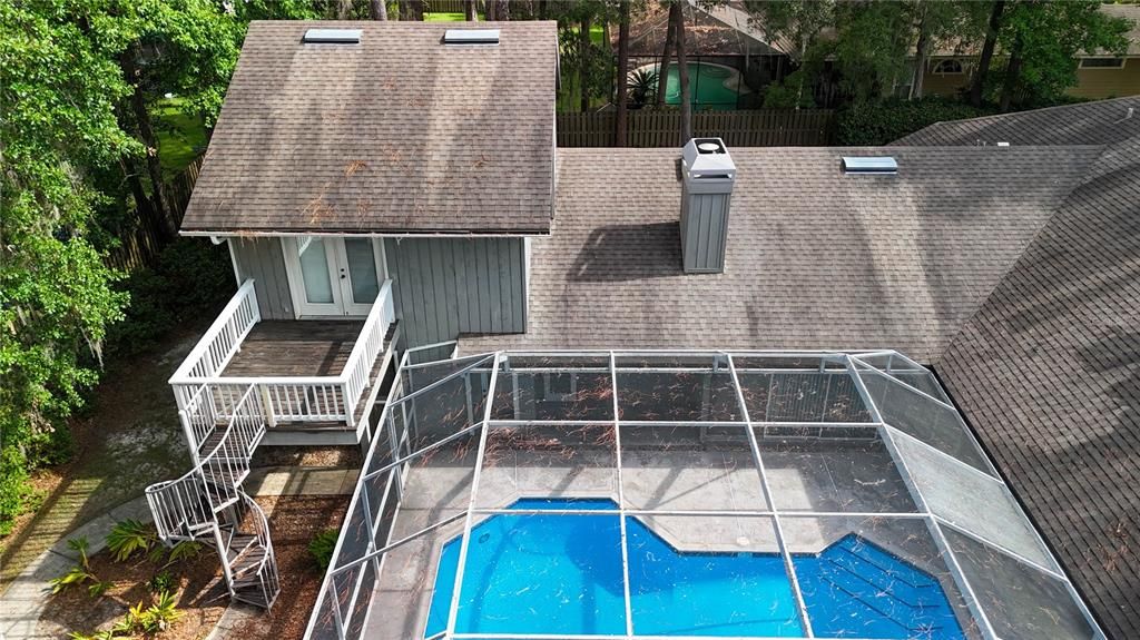 For Sale: $800,000 (6 beds, 3 baths, 4351 Square Feet)