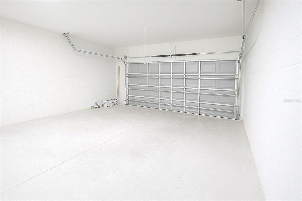 На продажу: $285,000 (4 спален, 2 ванн, 1500 Квадратных фут)