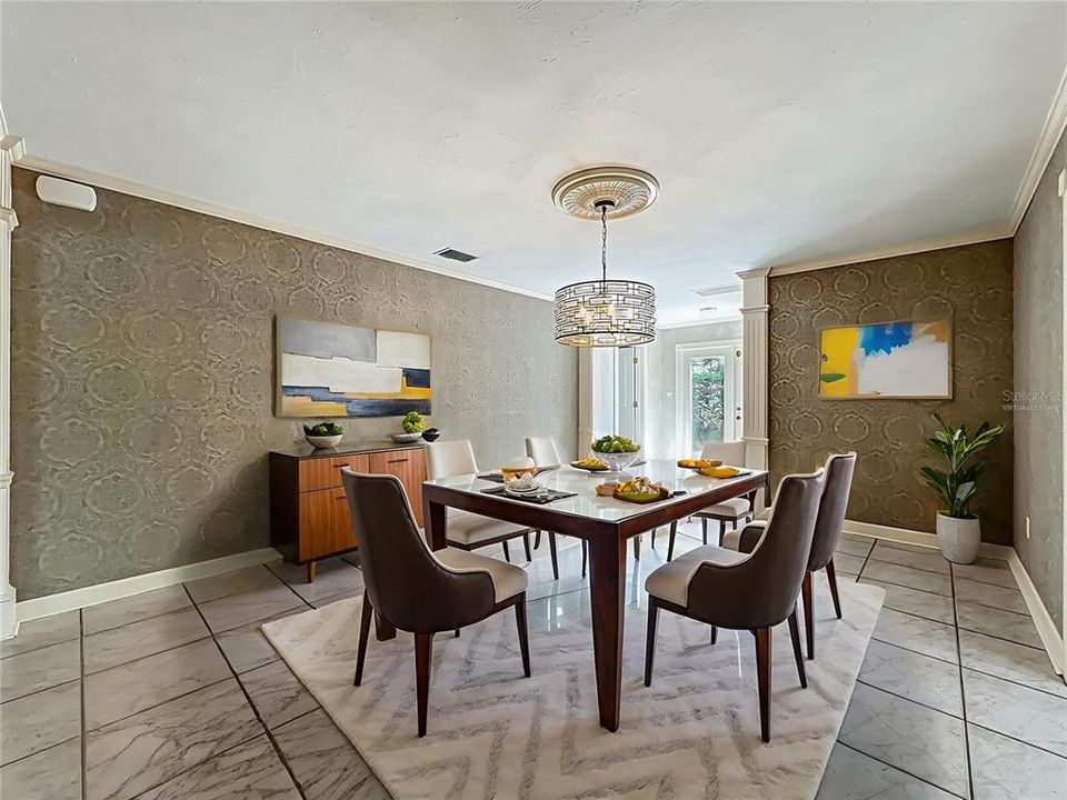 En Venta: $1,125,000 (4 camas, 3 baños, 2924 Pies cuadrados)