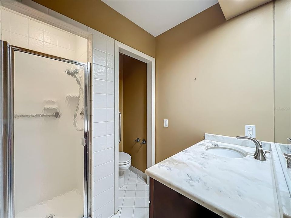 En Venta: $1,125,000 (4 camas, 3 baños, 2924 Pies cuadrados)