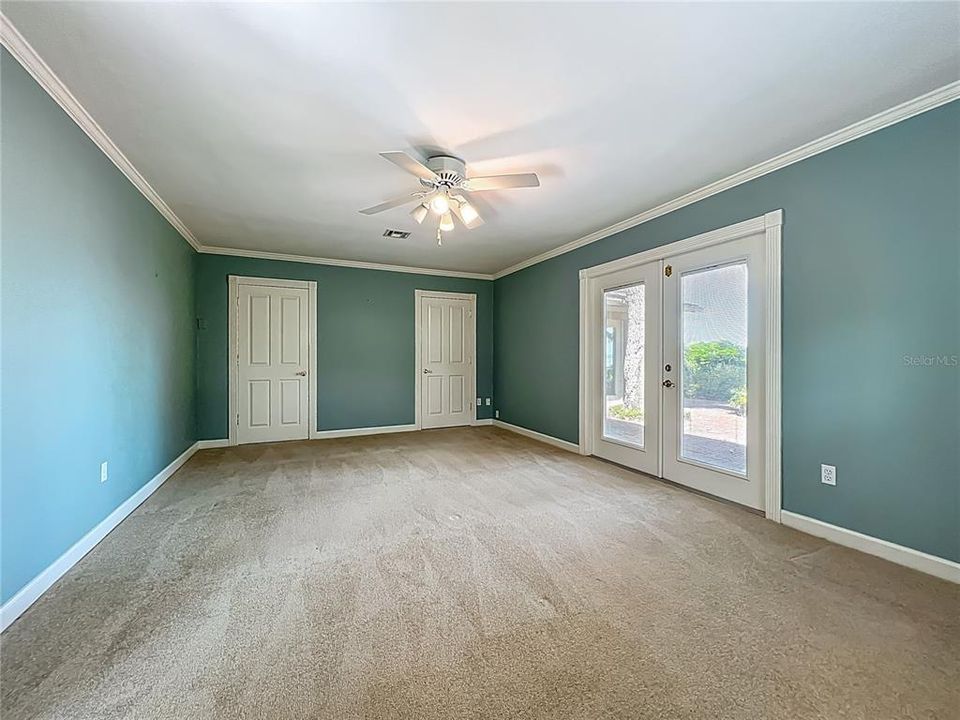 En Venta: $1,125,000 (4 camas, 3 baños, 2924 Pies cuadrados)