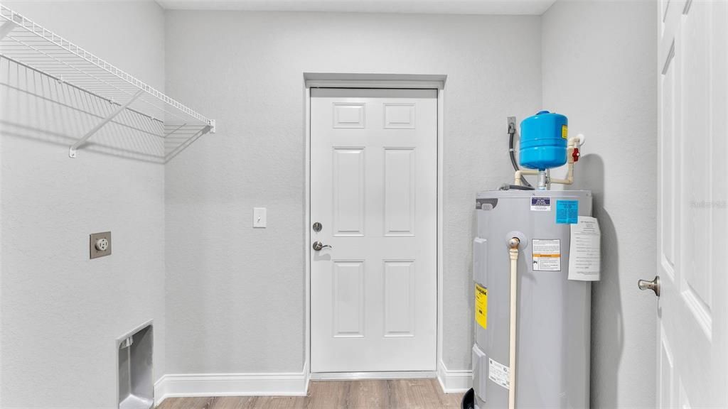 En Venta: $375,000 (4 camas, 4 baños, 1790 Pies cuadrados)