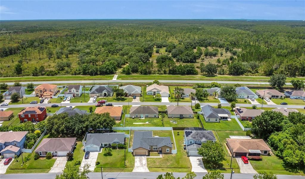 Под контрактом: $275,000 (4 спален, 2 ванн, 1744 Квадратных фут)