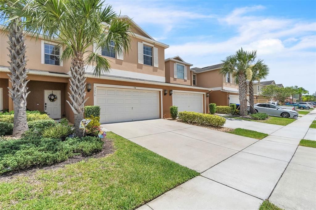 На продажу: $425,000 (4 спален, 2 ванн, 2445 Квадратных фут)