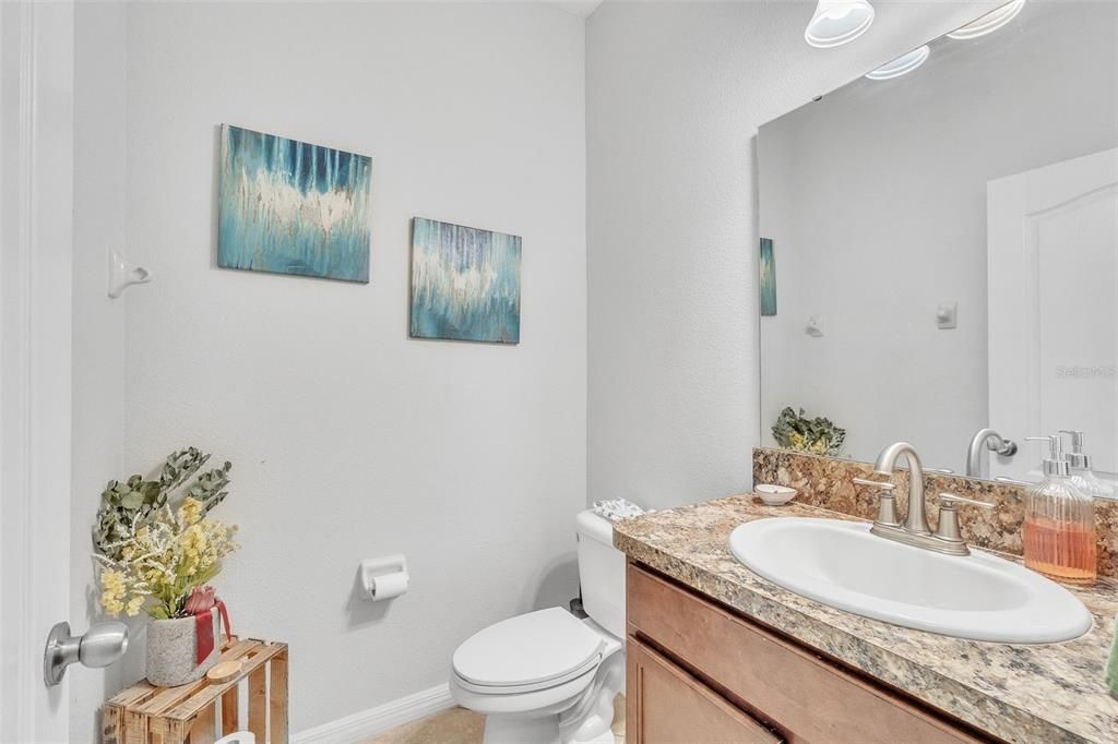 На продажу: $425,000 (4 спален, 2 ванн, 2445 Квадратных фут)