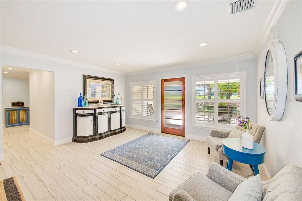 На продажу: $1,099,995 (3 спален, 2 ванн, 2282 Квадратных фут)