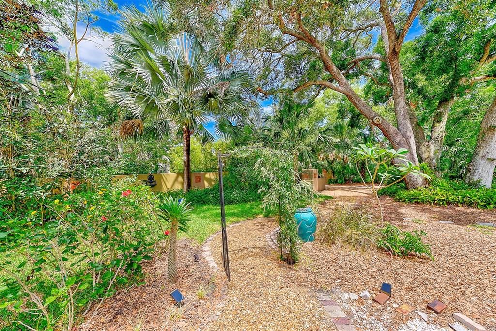 На продажу: $1,099,995 (3 спален, 2 ванн, 2282 Квадратных фут)