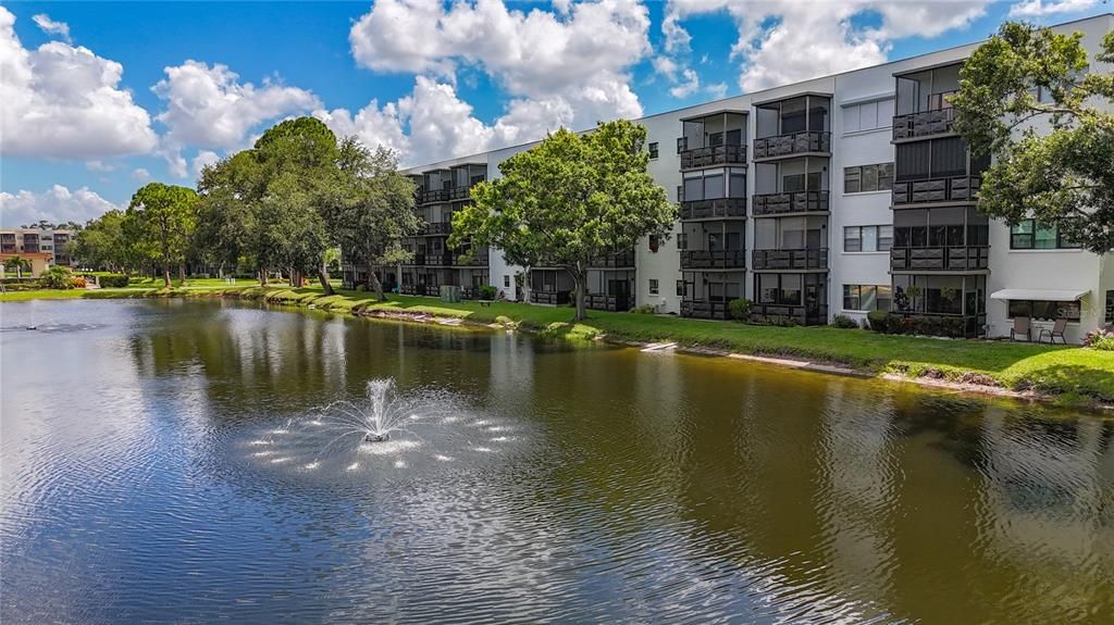 Active With Contract: $114,500 (1 beds, 1 baths, 840 Square Feet)