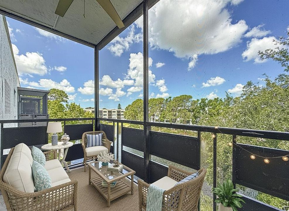 Active With Contract: $114,500 (1 beds, 1 baths, 840 Square Feet)