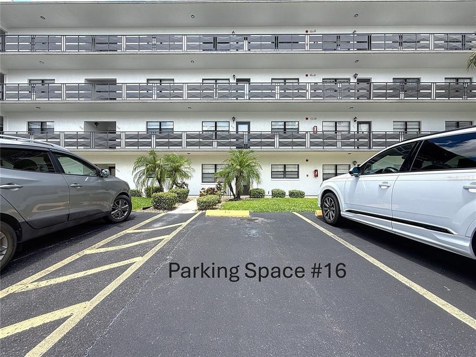 Active With Contract: $114,500 (1 beds, 1 baths, 840 Square Feet)