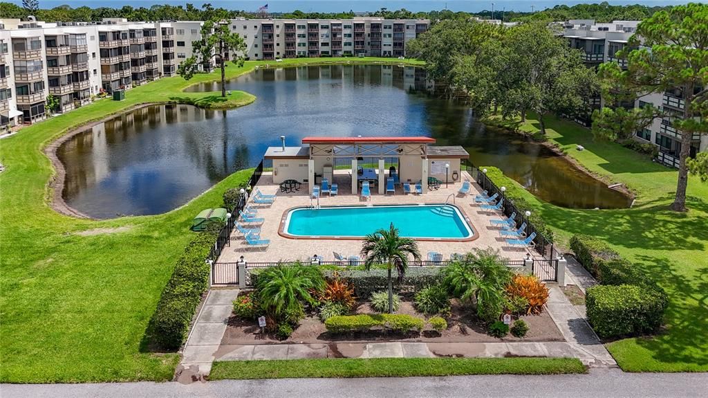 Active With Contract: $114,500 (1 beds, 1 baths, 840 Square Feet)