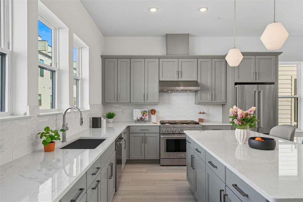 For Sale: $650,000 (2 beds, 3 baths, 2085 Square Feet)