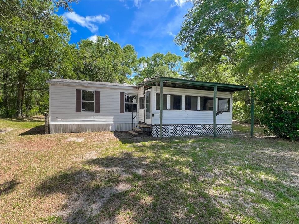 Recently Sold: $104,900 (3 beds, 2 baths, 1188 Square Feet)