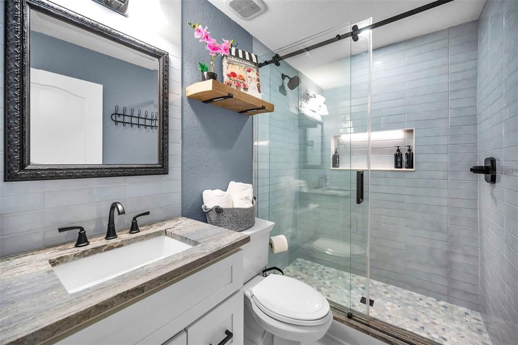 For Sale: $915,000 (3 beds, 3 baths, 2688 Square Feet)