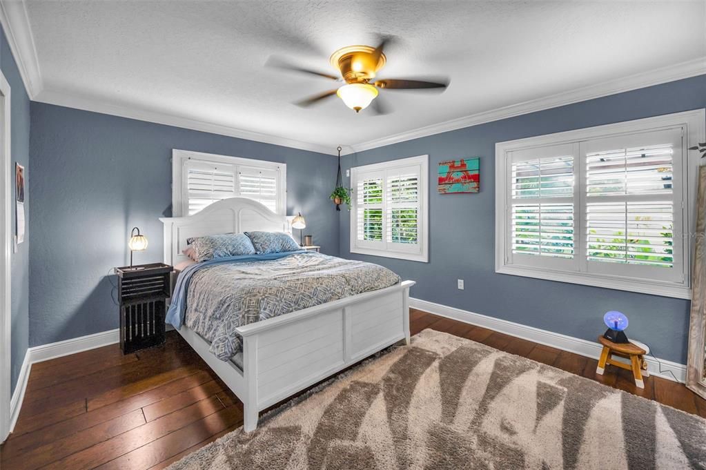 For Sale: $915,000 (3 beds, 3 baths, 2688 Square Feet)