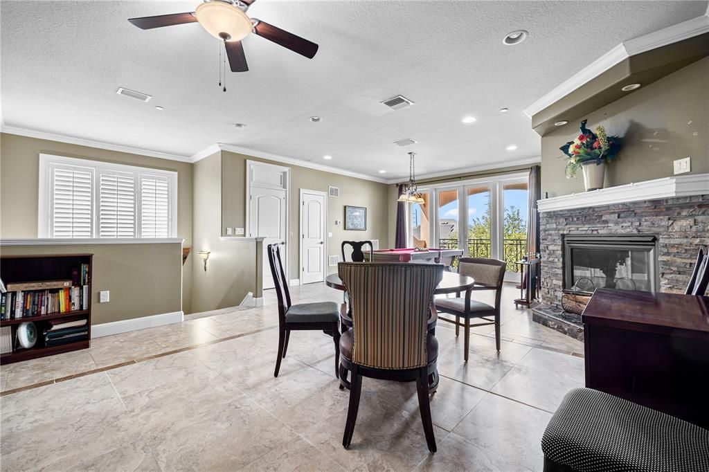 For Rent: $4,500 (3 beds, 2 baths, 3170 Square Feet)