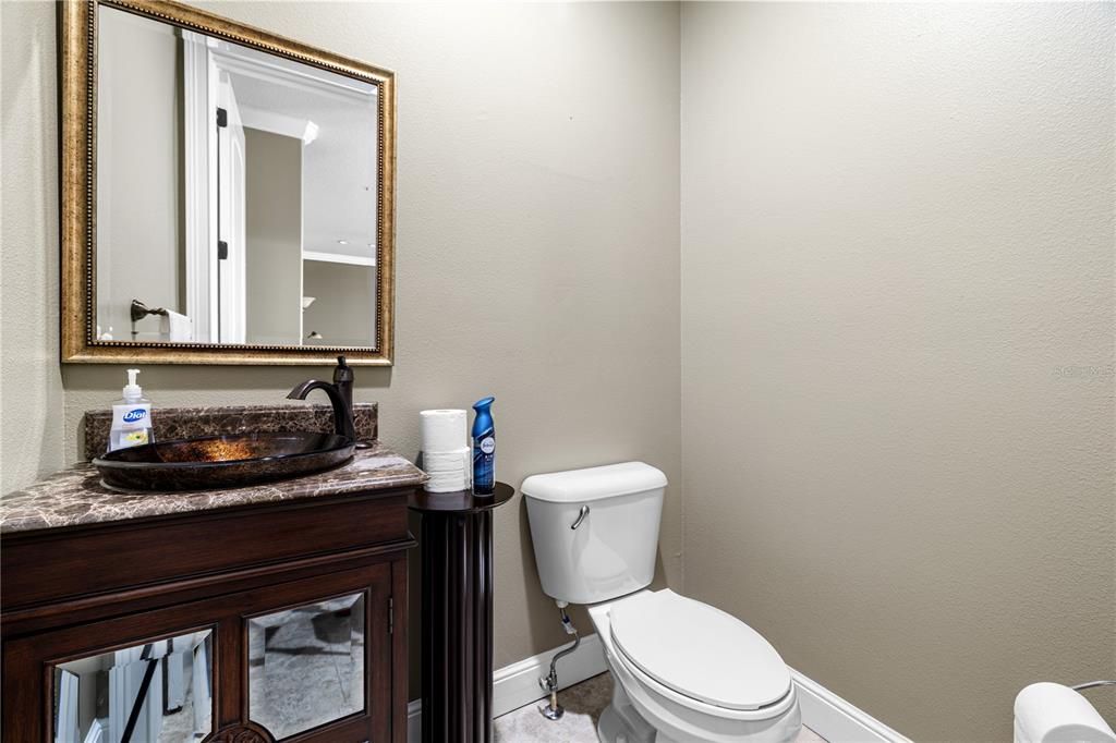 For Rent: $4,500 (3 beds, 2 baths, 3170 Square Feet)