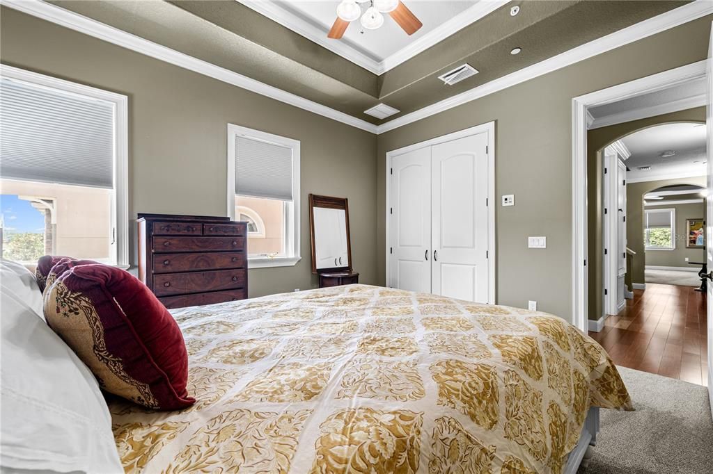 For Rent: $4,500 (3 beds, 2 baths, 3170 Square Feet)