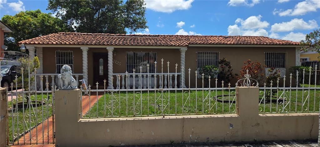 Vendido Recientemente: $449,000 (3 camas, 1 baños, 1436 Pies cuadrados)