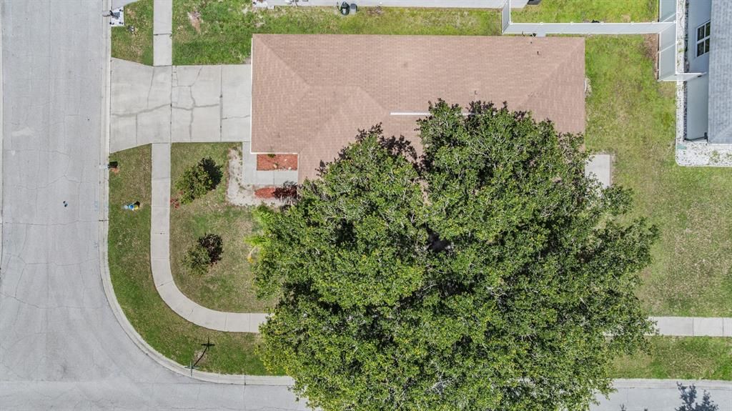 For Sale: $335,000 (3 beds, 2 baths, 1254 Square Feet)