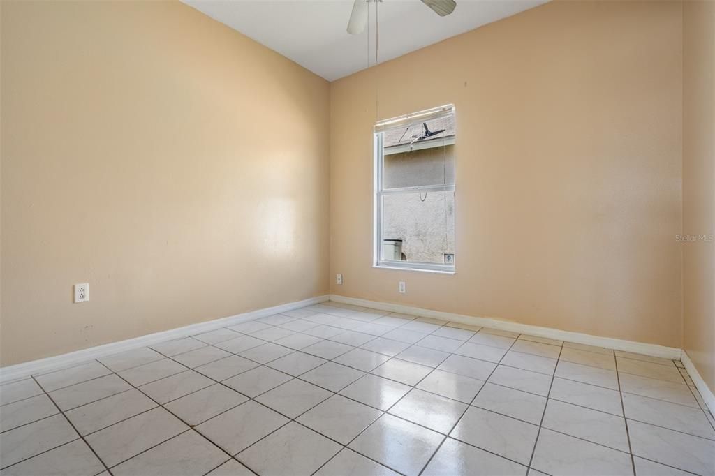 For Sale: $335,000 (3 beds, 2 baths, 1254 Square Feet)