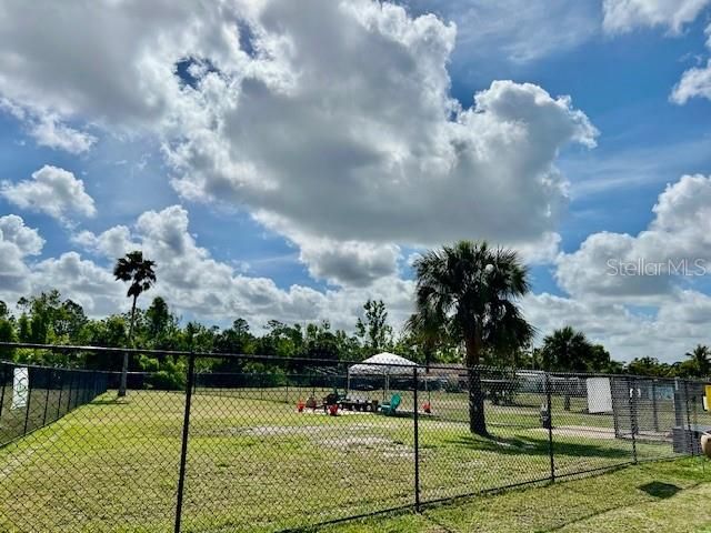 В аренду: $4,700 (2 спален, 2 ванн, 1438 Квадратных фут)