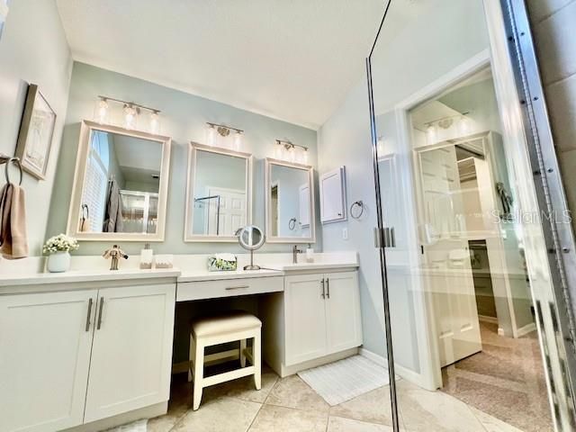 В аренду: $4,700 (2 спален, 2 ванн, 1438 Квадратных фут)