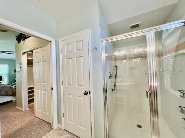 В аренду: $4,700 (2 спален, 2 ванн, 1438 Квадратных фут)