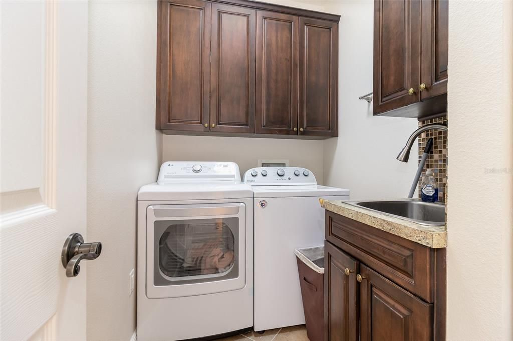 For Sale: $599,900 (4 beds, 3 baths, 2448 Square Feet)