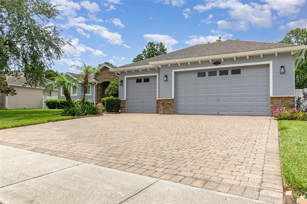 For Sale: $599,900 (4 beds, 3 baths, 2448 Square Feet)