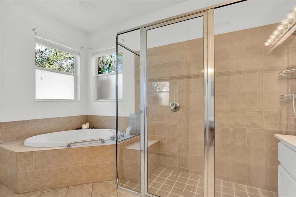 Active With Contract: $459,000 (3 beds, 2 baths, 2035 Square Feet)