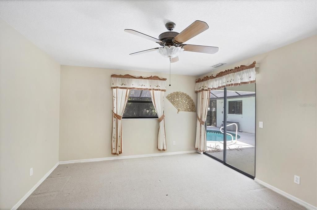 На продажу: $724,900 (3 спален, 2 ванн, 2011 Квадратных фут)