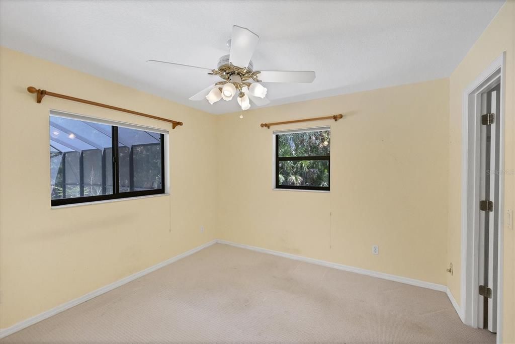 На продажу: $724,900 (3 спален, 2 ванн, 2011 Квадратных фут)