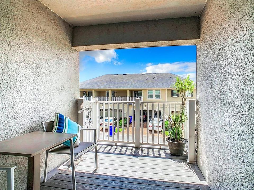 For Sale: $339,900 (3 beds, 2 baths, 1528 Square Feet)