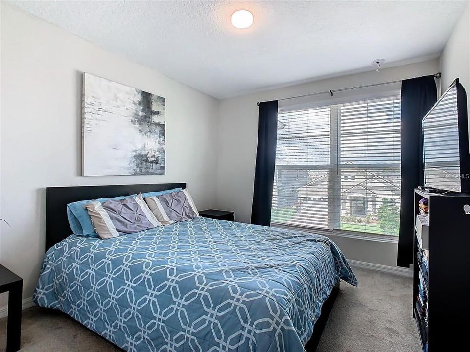 For Sale: $339,900 (3 beds, 2 baths, 1528 Square Feet)