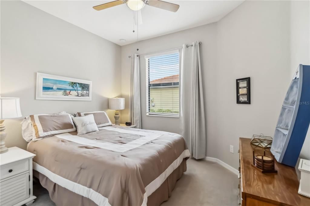 出租: $6,000 (2 贝兹, 2 浴室, 1568 平方英尺)